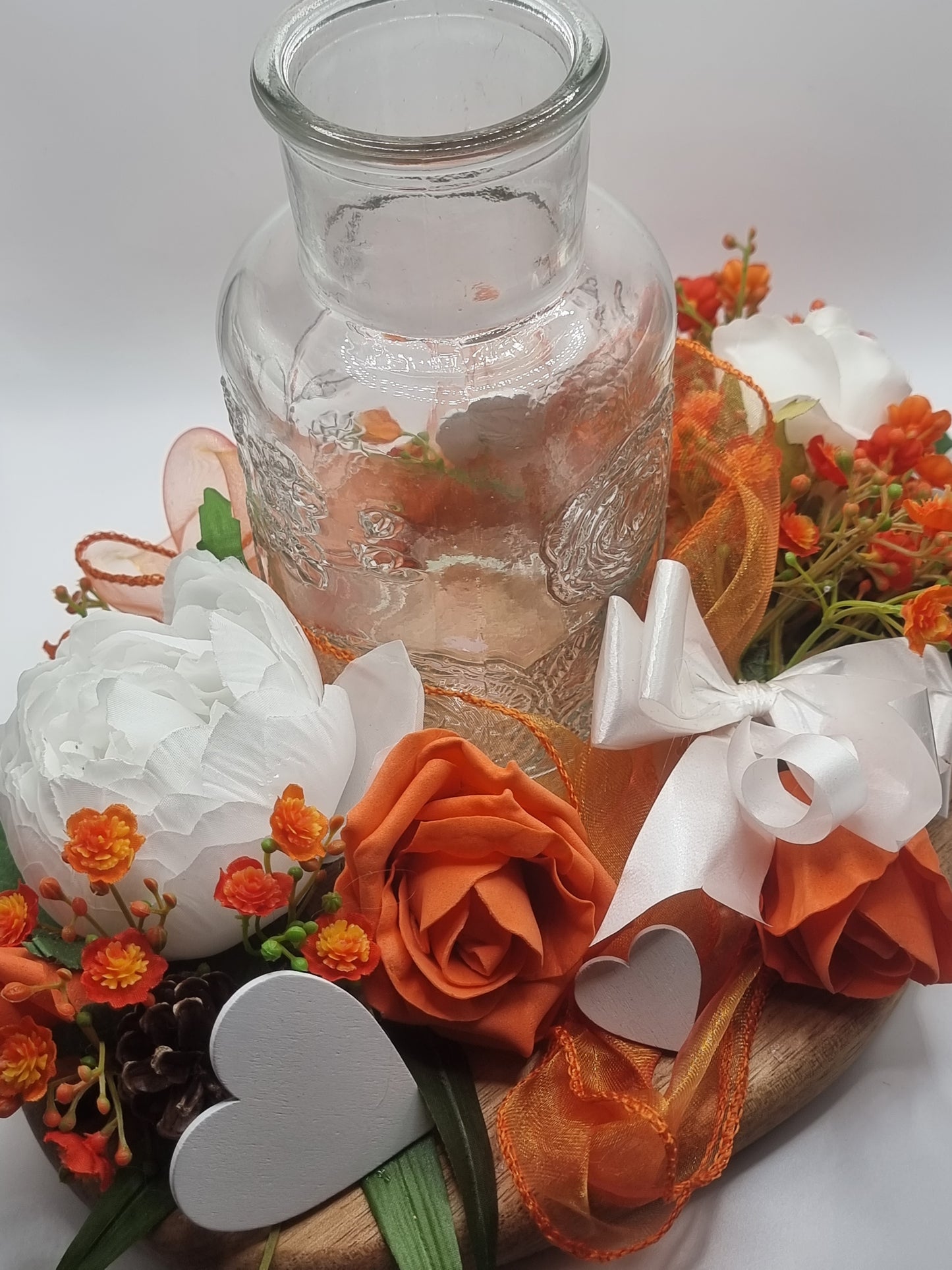 Orange & white center piece